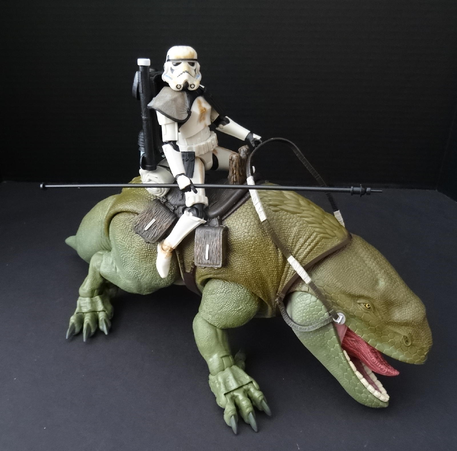 Hasbro Star Wars The Black Series Dewback and Sandtrooper Action Figure for sale online 